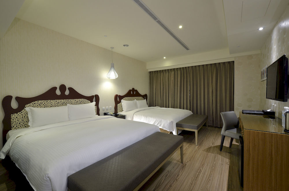 Stay Hotel - Taichung Yizhong Exterior photo