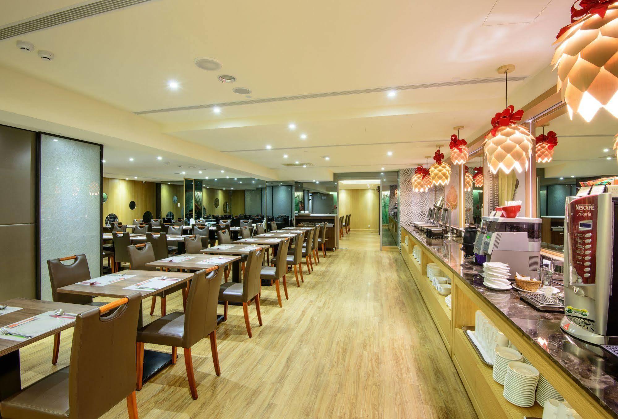 Stay Hotel - Taichung Yizhong Exterior photo